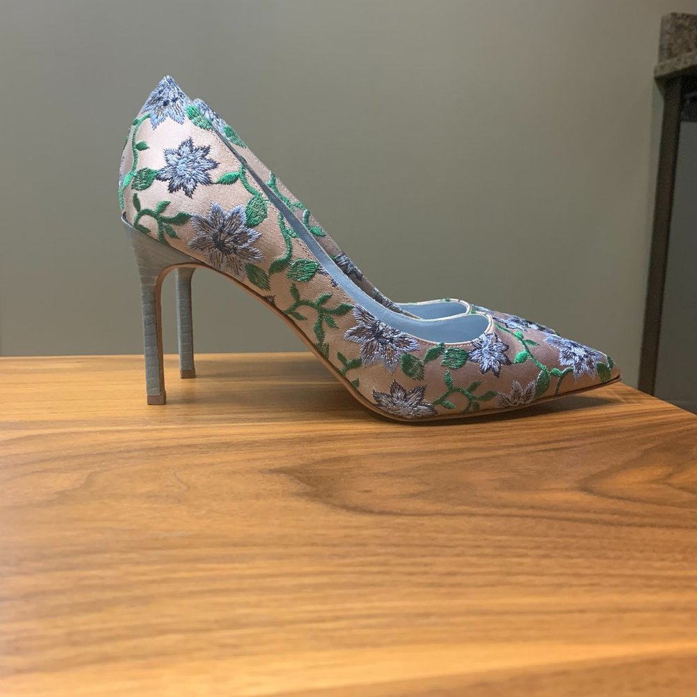 Manolo Blahnik brocade pumps